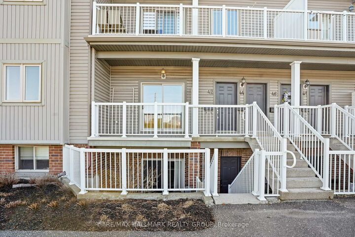 Property Photo:  42 Sternes Private  ON K4A 0X8 