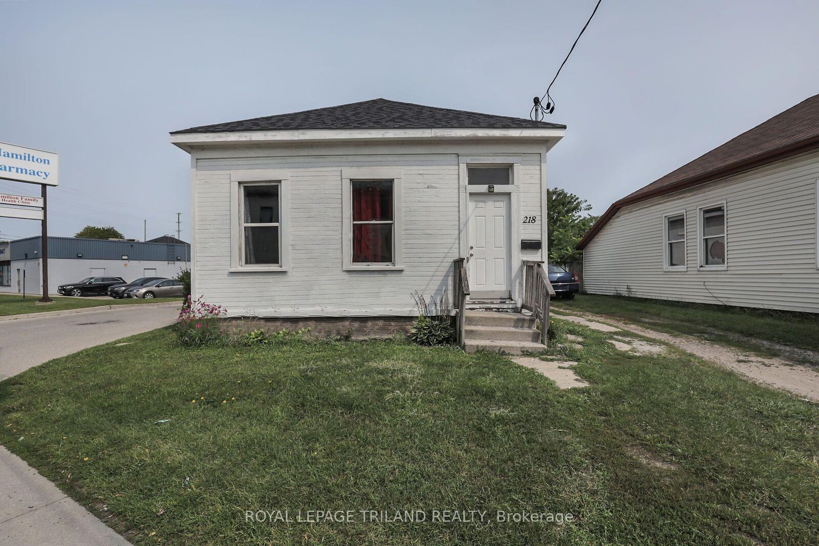 Property Photo:  218 Hamilton Road 1  ON N5Z 1R1 