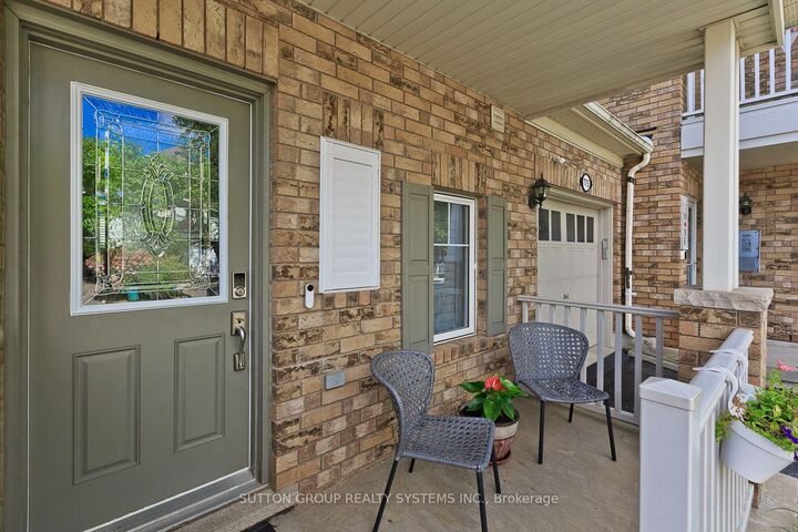 777 Shortreed Crescent — photo 1