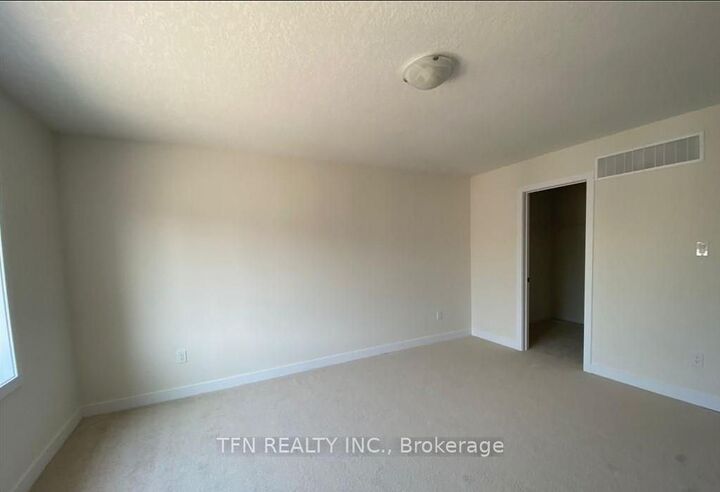 Property Photo:  18 Monteith Drive  ON N3T 0W6 
