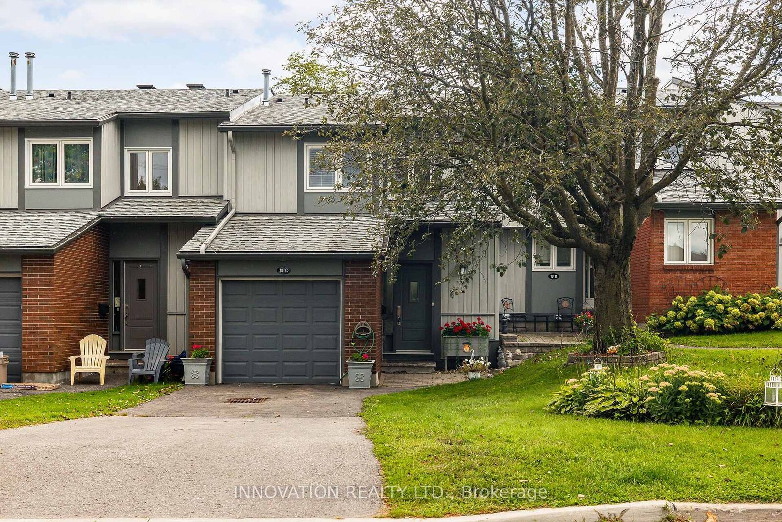 Property Photo:  18 Benlea Drive C  ON K2G 4A8 