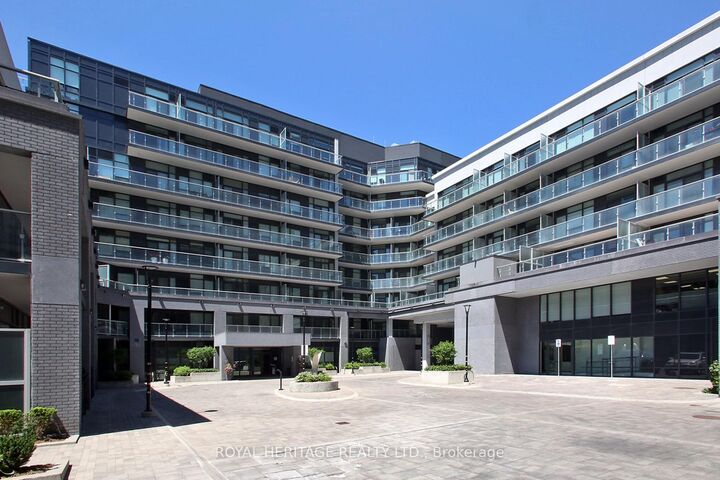 Property Photo: 621 Sheppard Avenue E Tph08 ON M2K 1B5