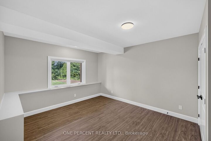 Property Photo: 1243 Rosedale Road S ON K7A 5B8