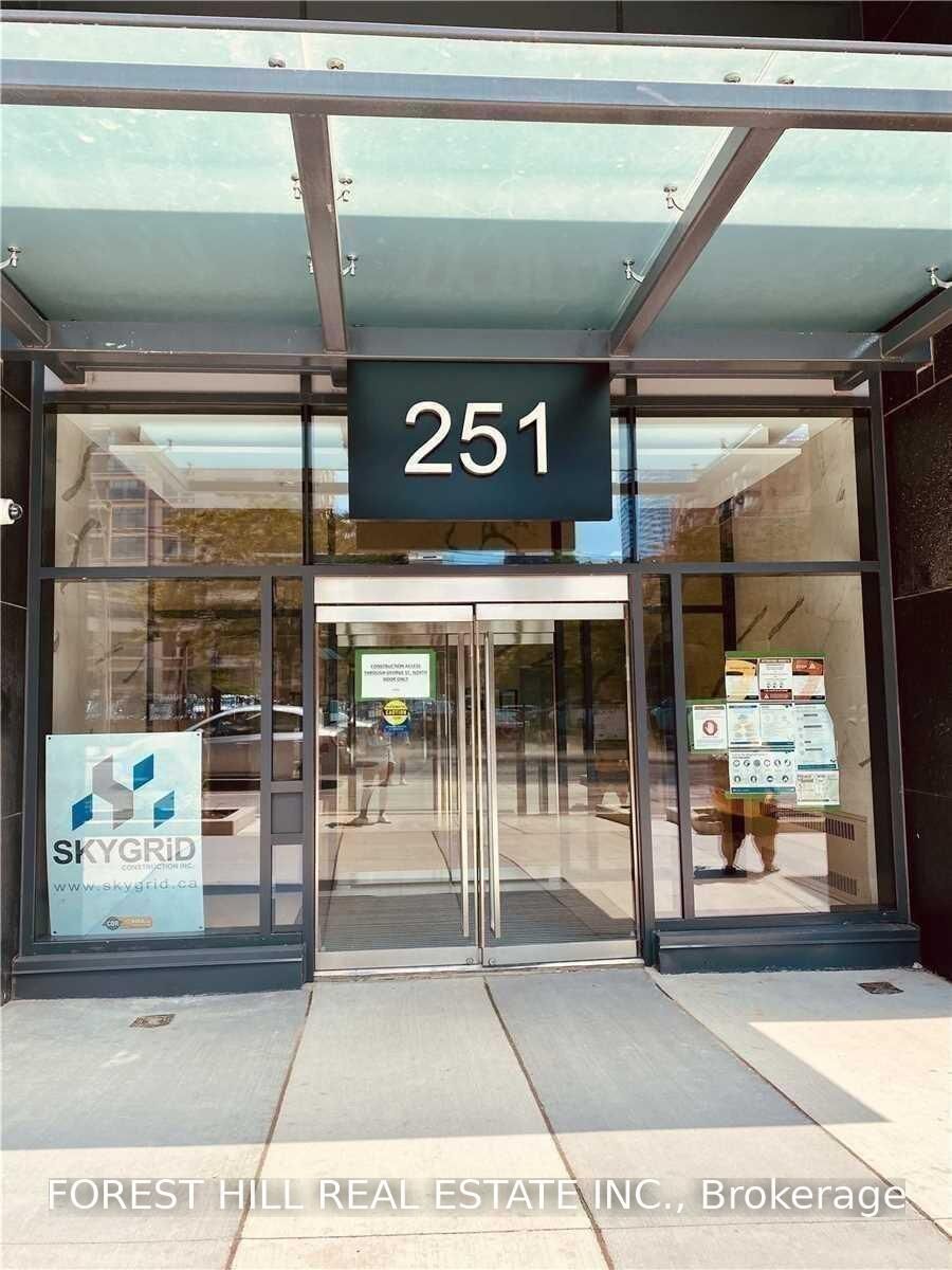 Property Photo: 251 Jarvis Street 617 ON M5B 0C3