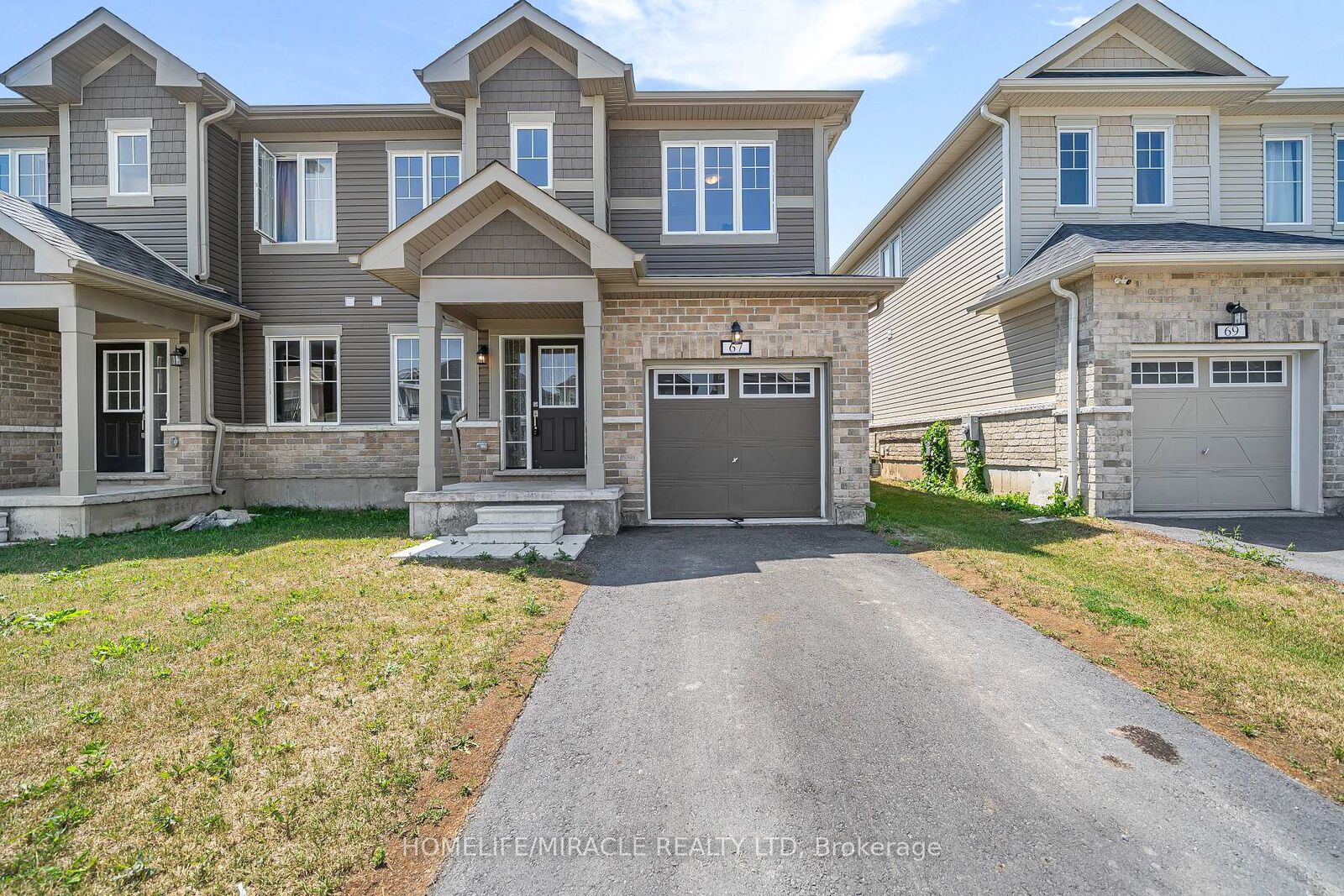 Property Photo:  67 Oakmont Drive  ON K0H 1G0 
