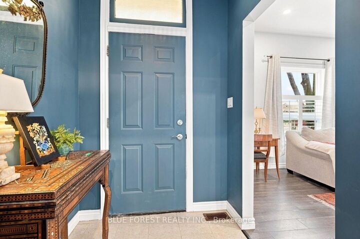 Property Photo: 3 Marmora Street ON N5Z 1Z4