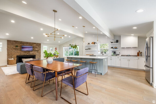 Property Photo:  3675 S Hillside Ln  UT 84109 