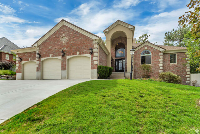 Property Photo:  14668 S Draper View Cv  UT 84020 