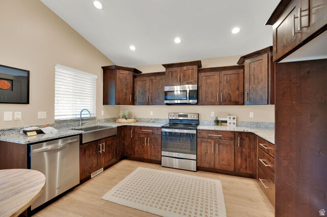 Property Photo: 14296 S Wayfield Dr E UT 84020