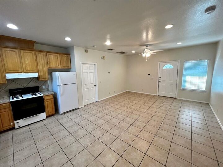 Property Photo: 5403 Evans Avenue B TX 78751
