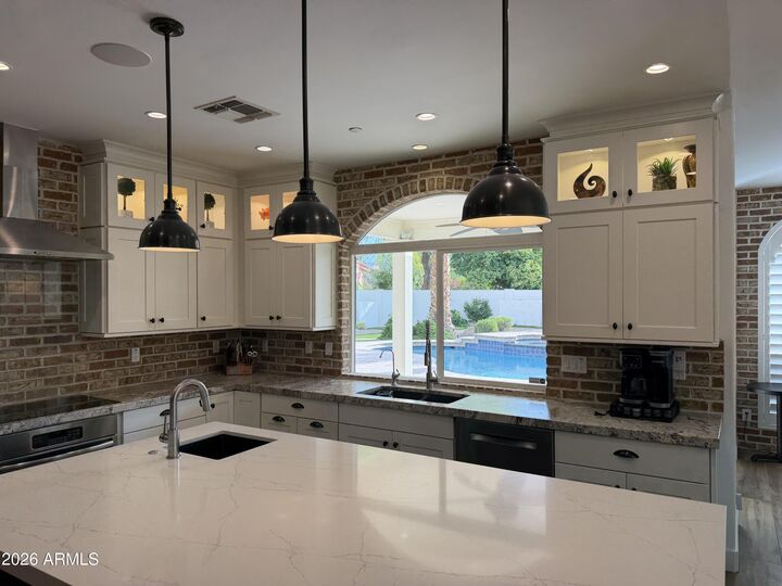 Property Photo:  9195 N 101st Street  AZ 85258 