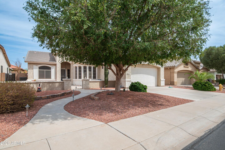 Property Photo:  17950 W Camino Real Drive  AZ 85374 