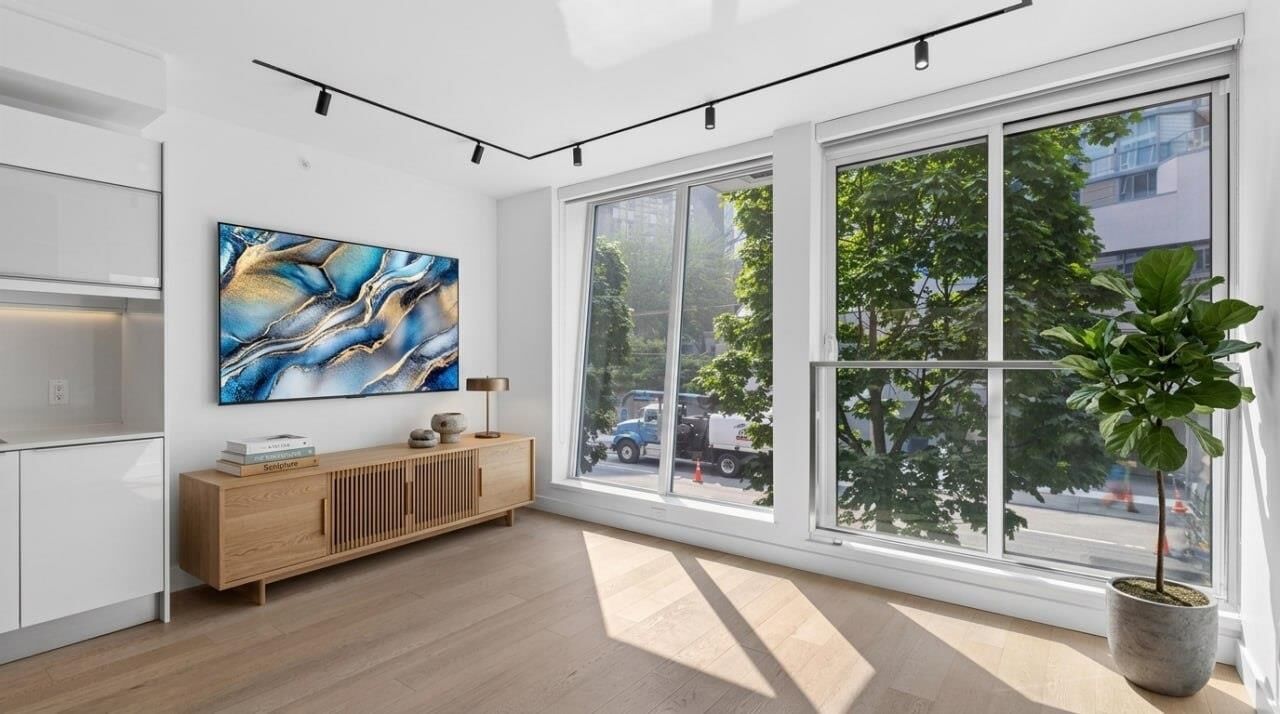 Property Photo:  1477 W Pender Street 206  BC V6G 2S3 