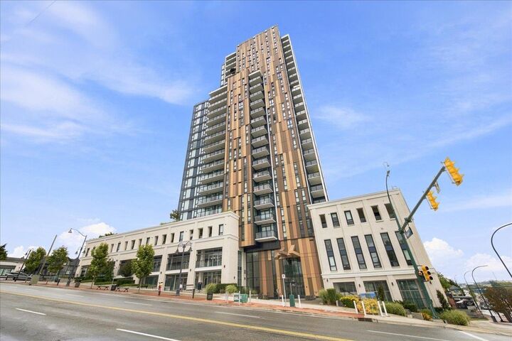 Property Photo:  901 Lougheed Highway 1009  BC V3K 3T3 