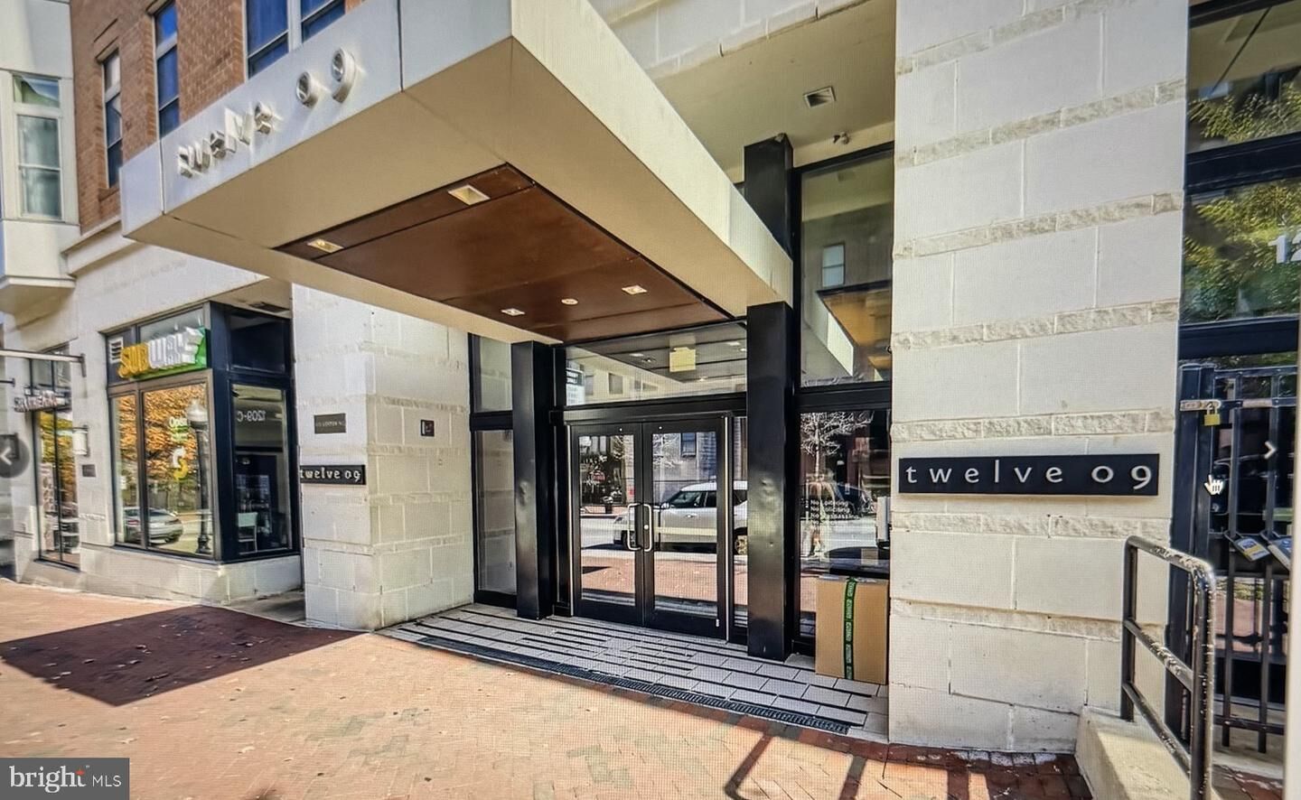Property Photo: 1209 N Charles Street N 204 MD 21201