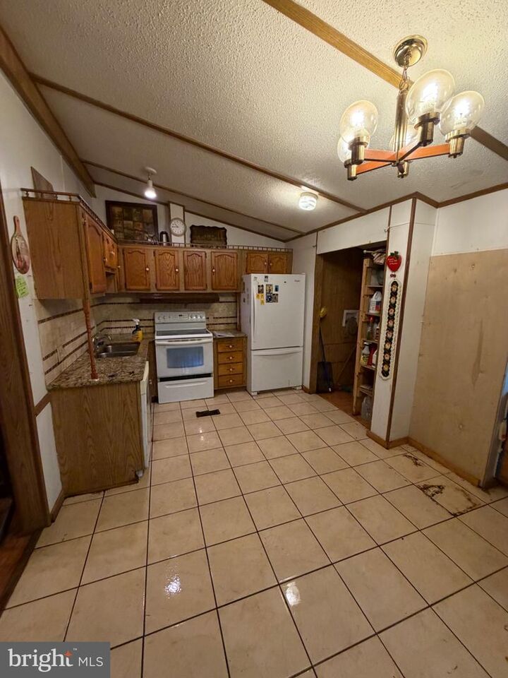 Property Photo:  591 Old River Rd  PA 18424 
