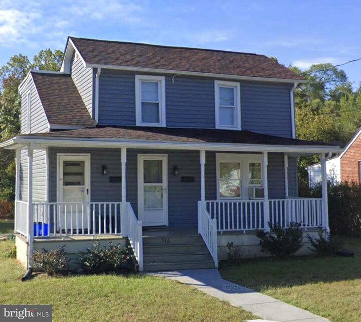 Property Photo:  316 W 9th Street  VA 22630 