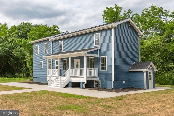 Property Photo:  19005 Tidewater Trail  VA 22408 