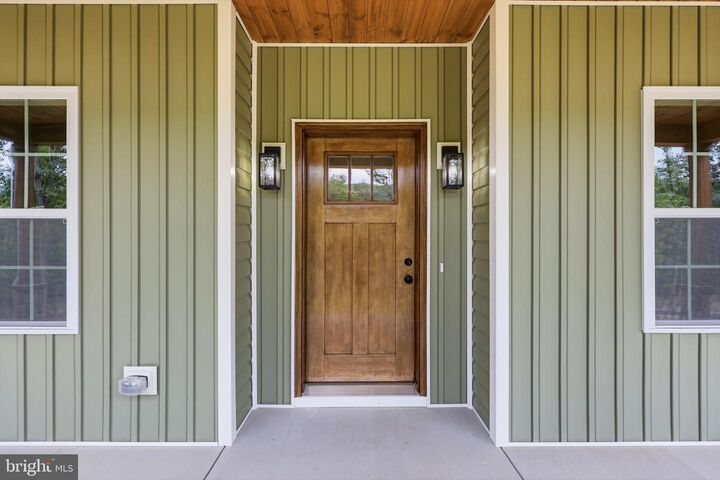 Property Photo:  43 Spruce Lane  WV 25411 