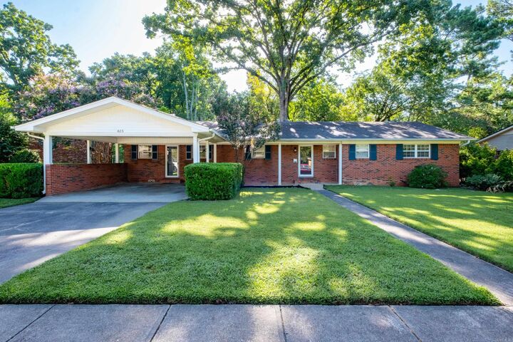 Property Photo: 615 N Hughes Street AR 72205