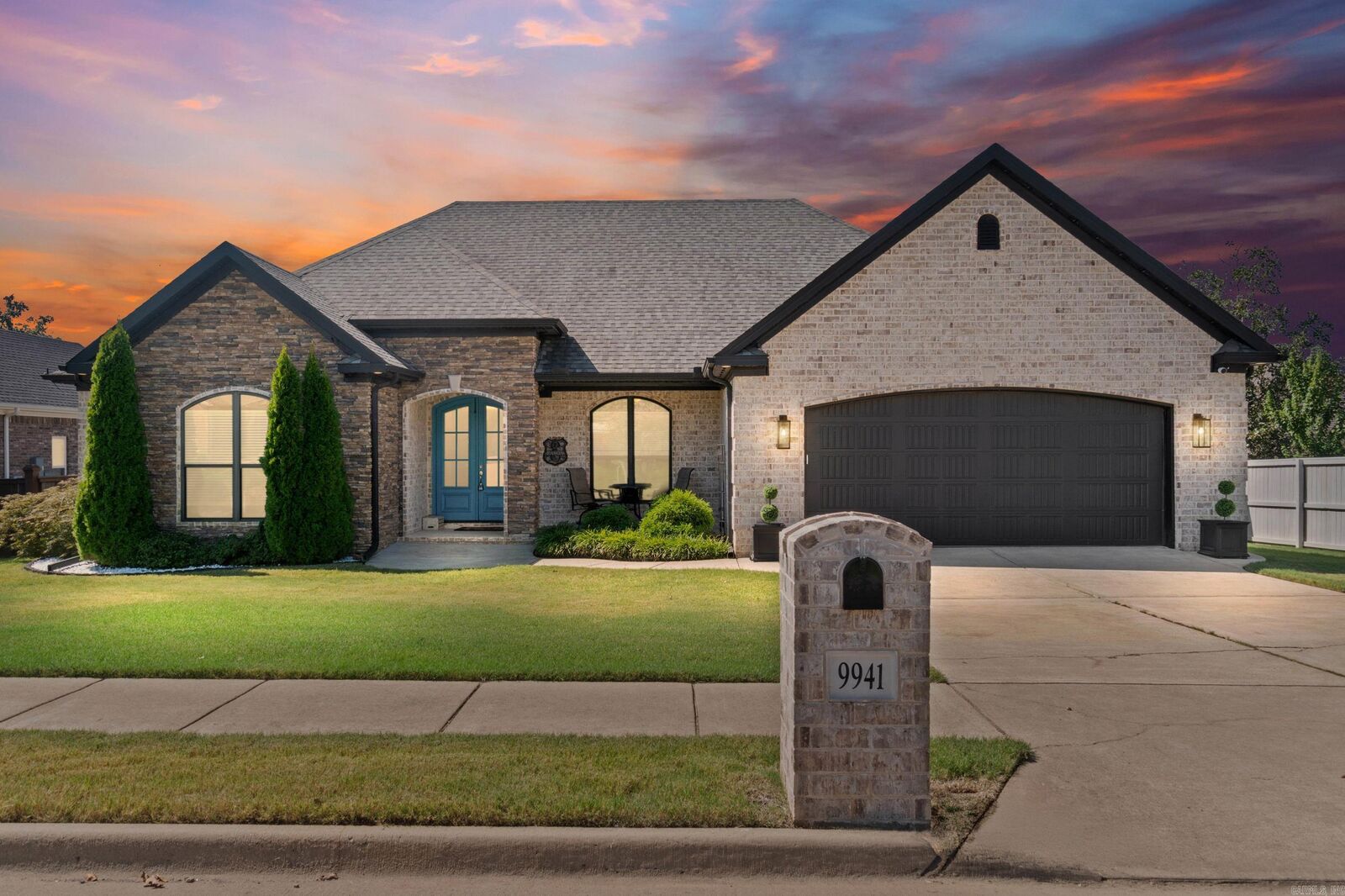 Property Photo:  9941 Hickory Heights Drive  AR 72120 