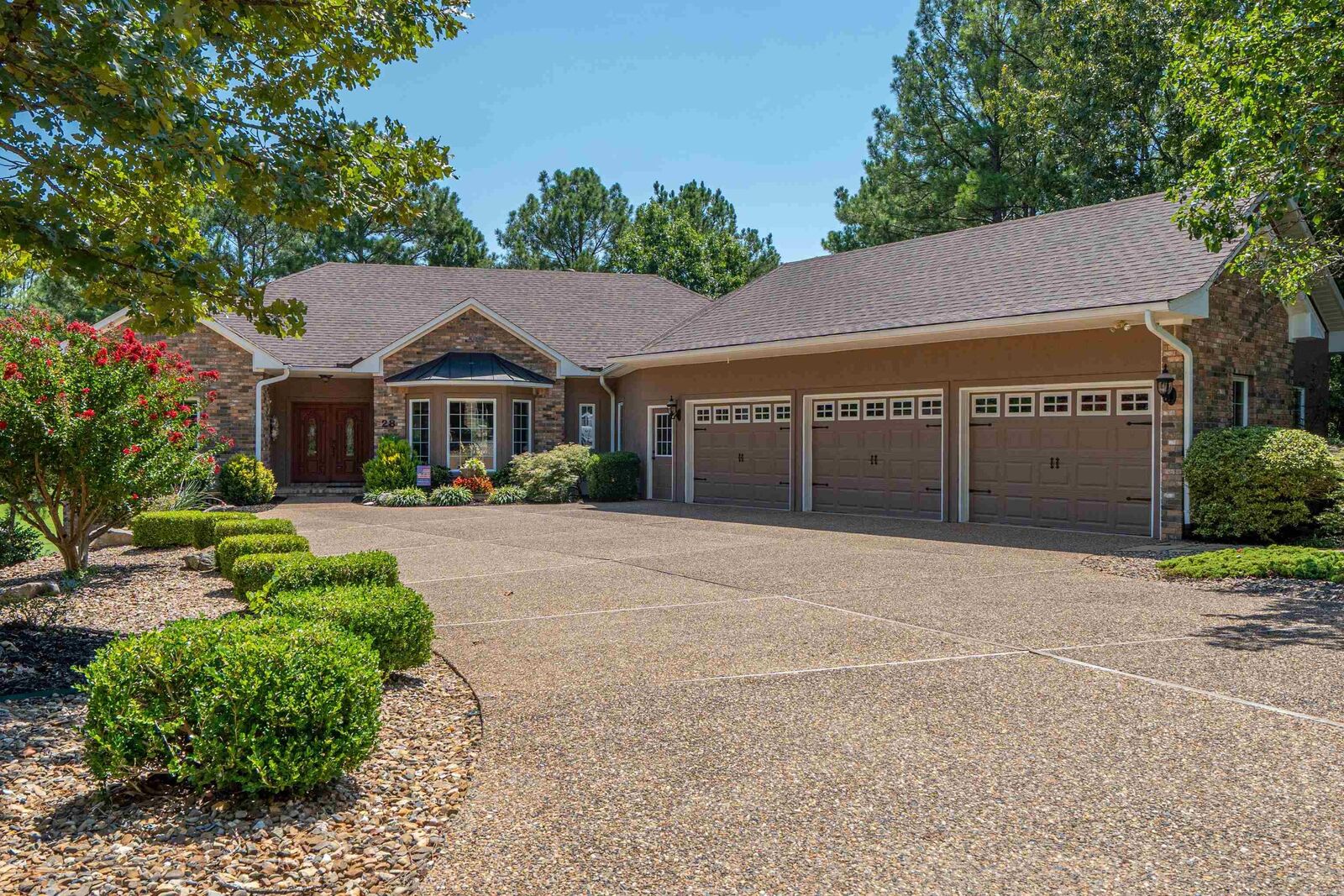 Property Photo: 28 Asombroso Lane AR 71909