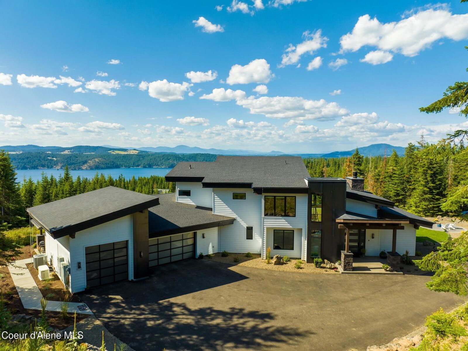 Property Photo: 9203 S Kapalua Rd ID 83833