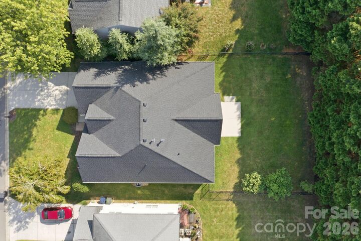 Property Photo: 12602 Kemerton Lane NC 28078