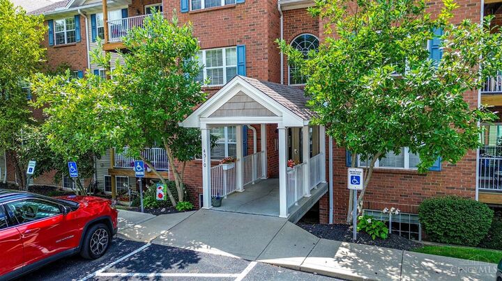 Property Photo:  4510 Clearwater Place  OH 45248 
