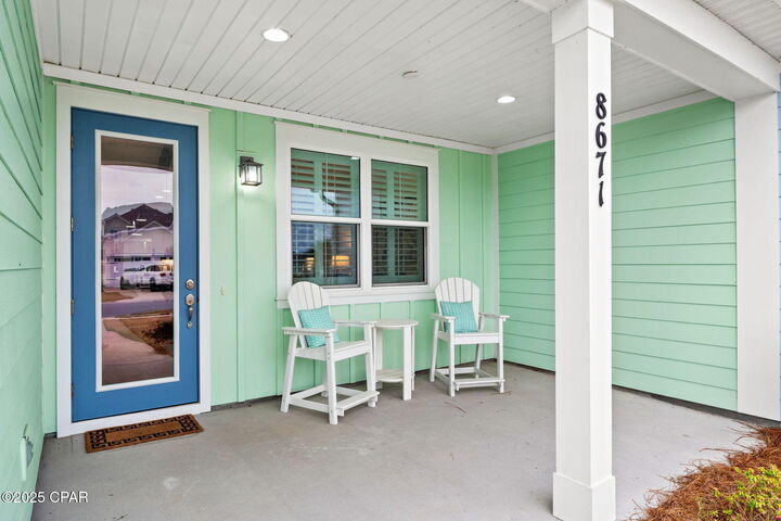 Property Photo:  8671 Shell Sink Drive  FL 32413 