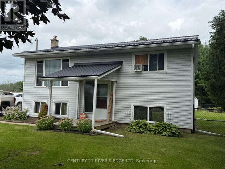 Property Photo:  7009 County Rd 29 Road  ON K6V 5T4 