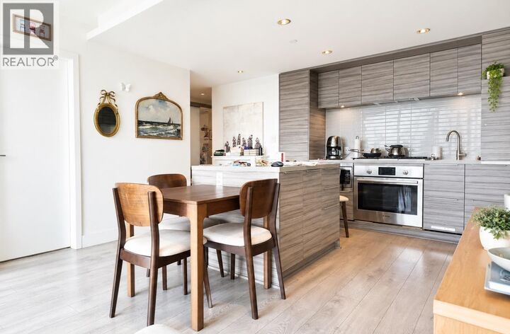 Property Photo: 1550 Fern Street 606 BC V7J 0A9