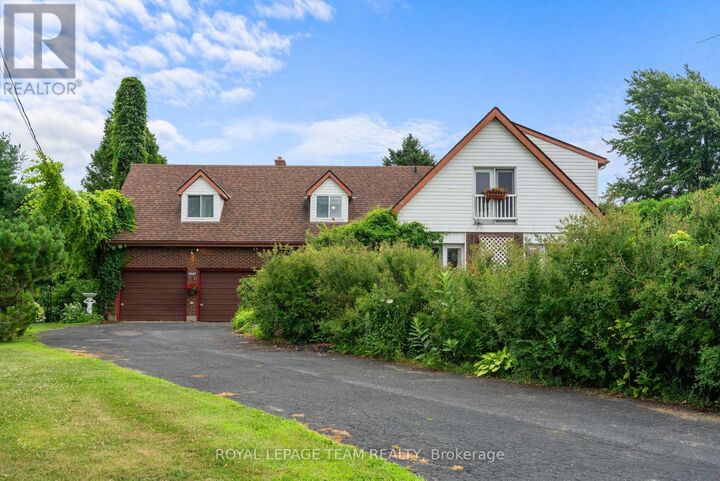 Property Photo:  5687 Cherry Street  ON K0C 1X0 