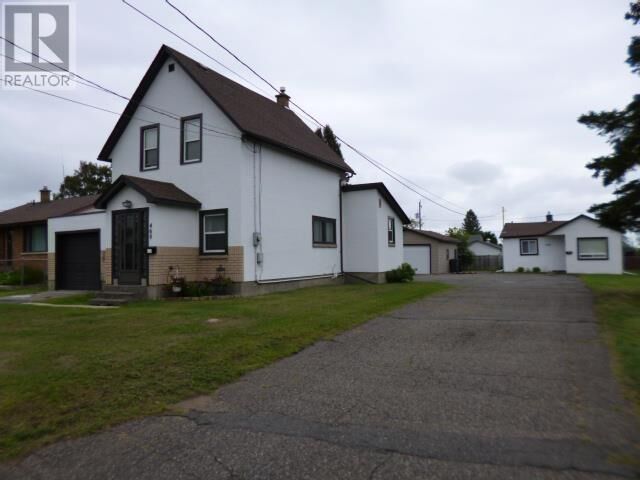 Property Photo: 458 & 460 Egan St ON P7A 2X5