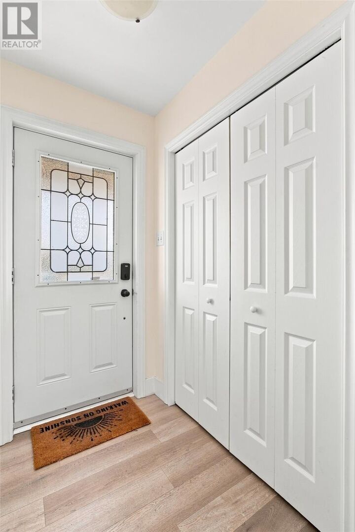 Property Photo:  6 Davalan Place  NL A1K 0B7 