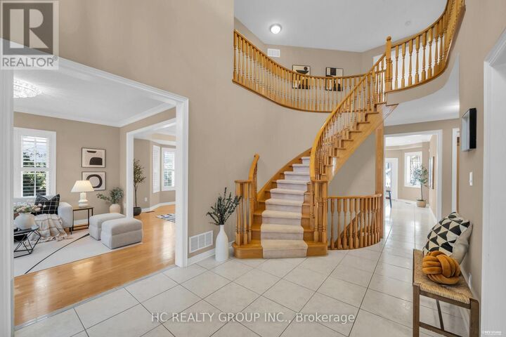 Property Photo: 77 Sutcliffe Crescent ON L6C 1X2