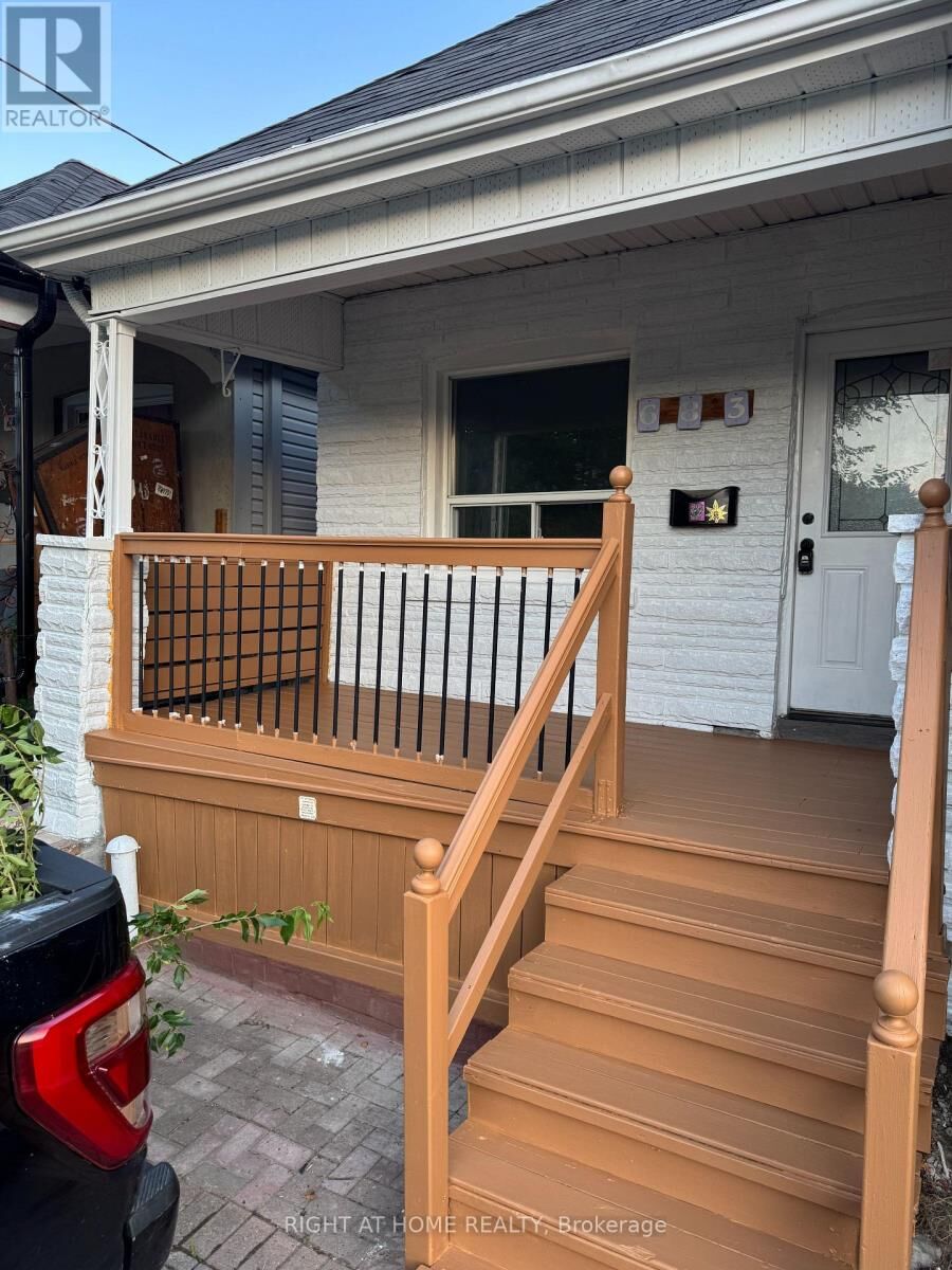Property Photo: 683 Mortimer Avenue ON M4C 2K1