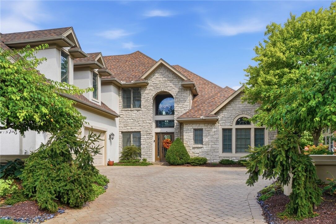 Property Photo:  5656 Stone Lake Drive  OH 45429 