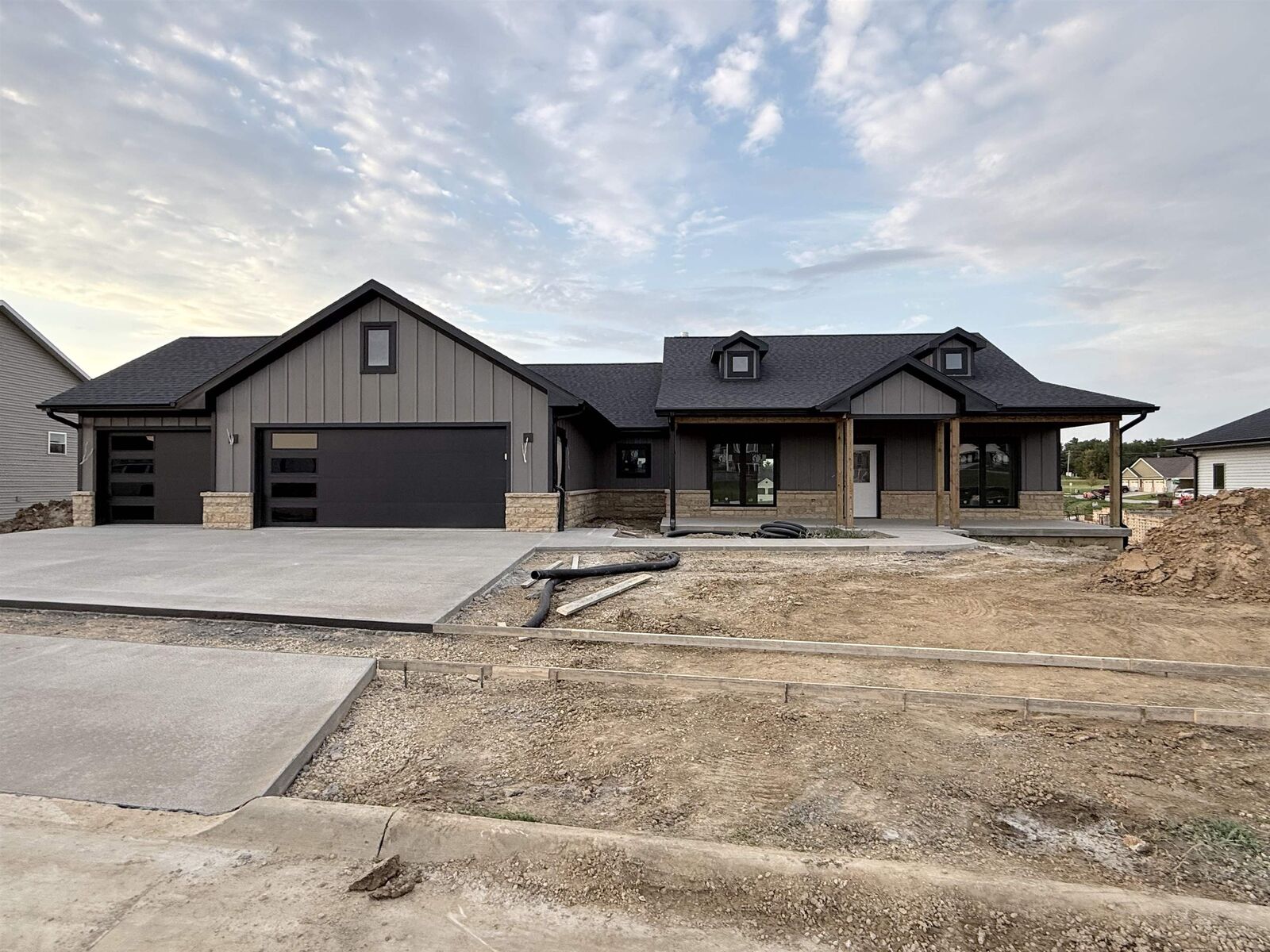 Property Photo:  4408 Sickle Lane  IA 52002 