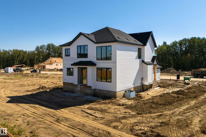 Property Photo:  42 Sydwyck Circle  AB T7X 1G6 
