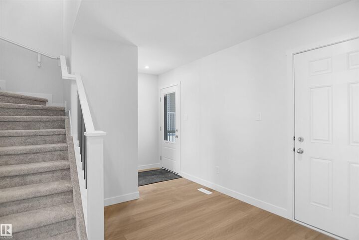 Property Photo:  32 Nectar Wynd  AB T8N 7Z7 