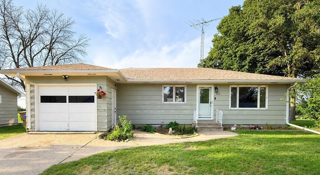 Property Photo: 340 Austin Street IA 50579