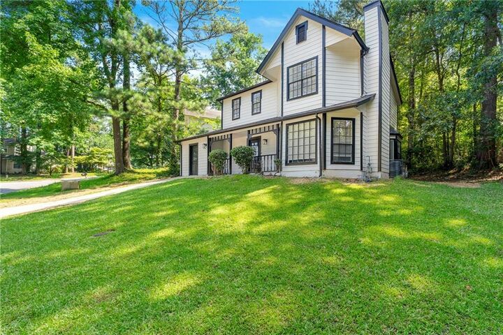 Property Photo:  534 Woodcrest Manor Drive  GA 30083 
