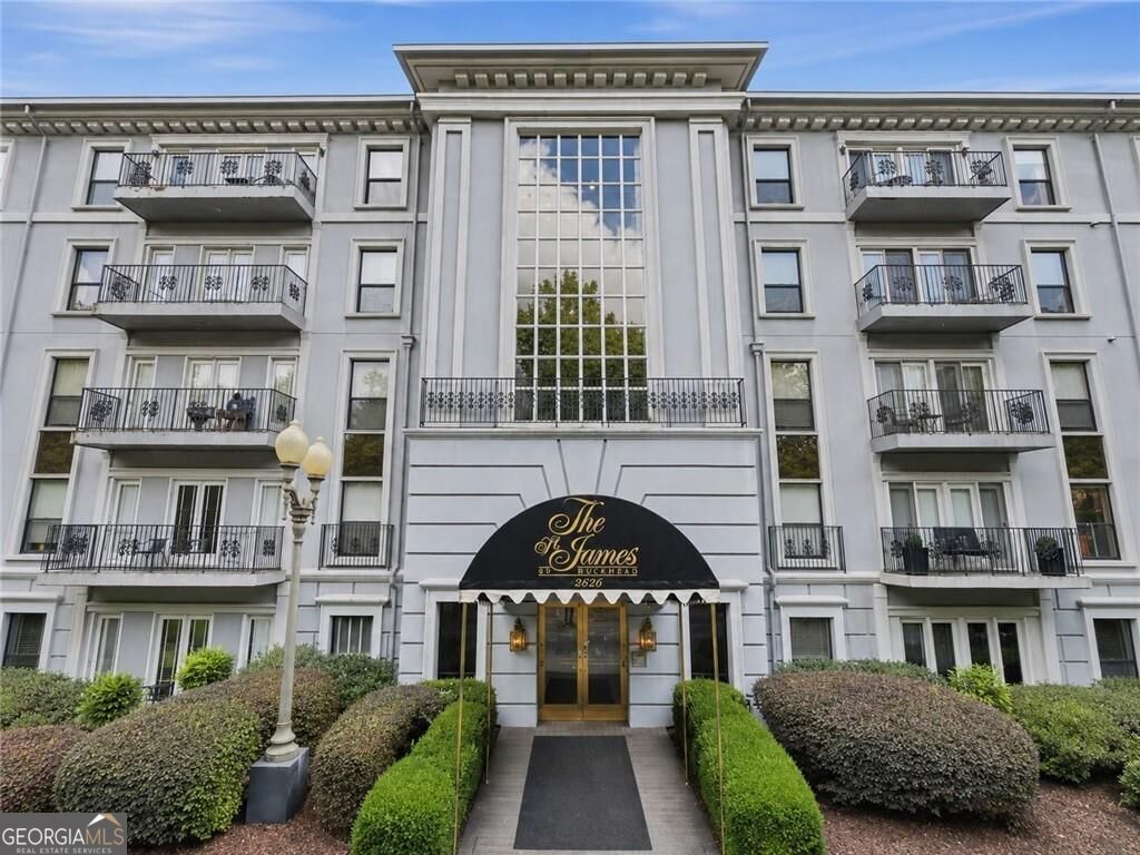 Property Photo: 3203 Lenox Road NE 24 GA 30324
