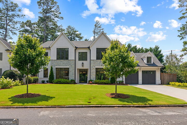 Property Photo: 4550 Jolyn Place GA 30342