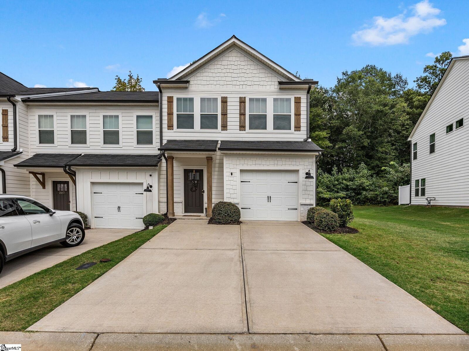 Property Photo:  209 Broad Banyan Court  SC 29650 