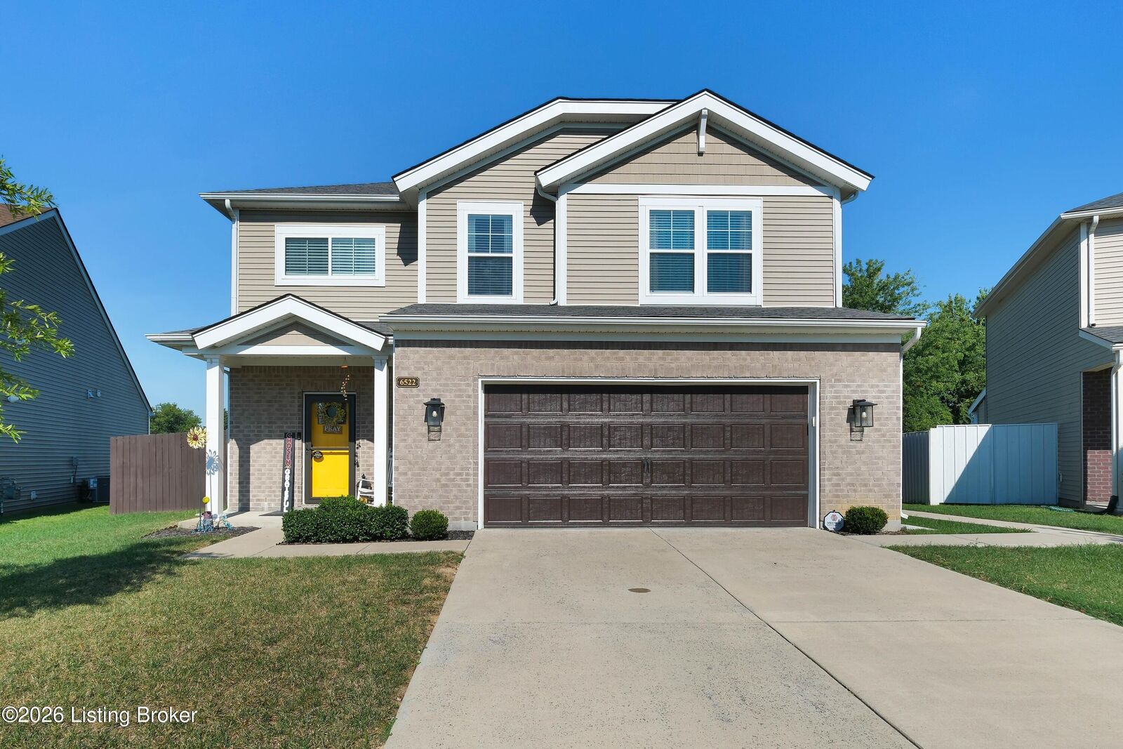 Property Photo:  6522 Oak Village Dr  KY 40228 