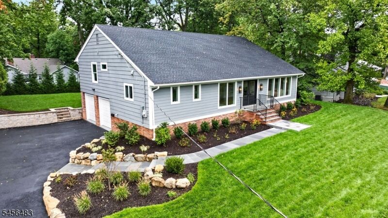 Property Photo:  910 Minisink Way  NJ 07090 