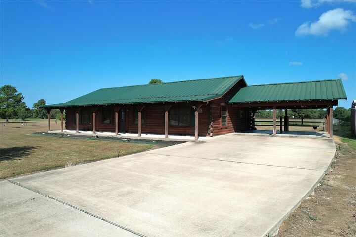 Property Photo: 130 Raleigh Circle TX 75862