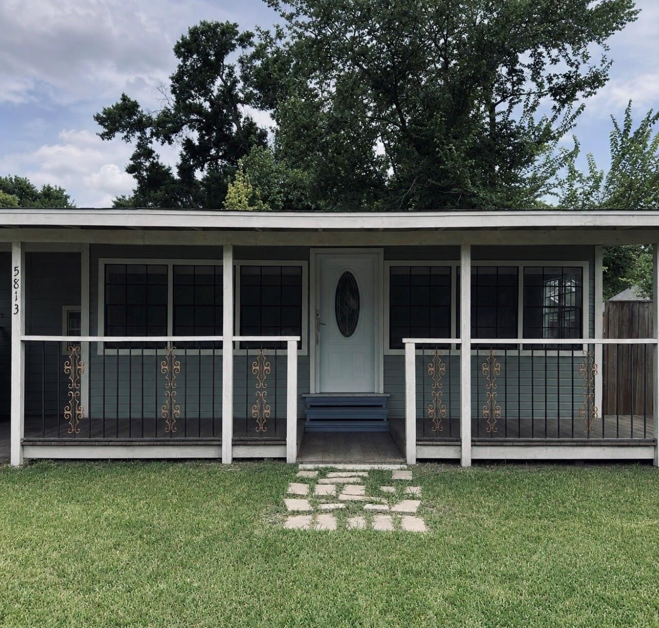 Property Photo:  5813 Cochran Street  TX 77009 